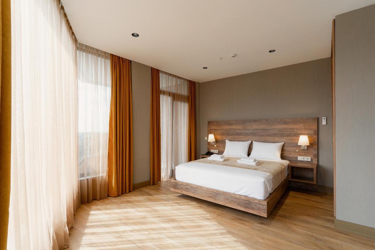 Cozy Loft Hotel Batumi Luaran gambar