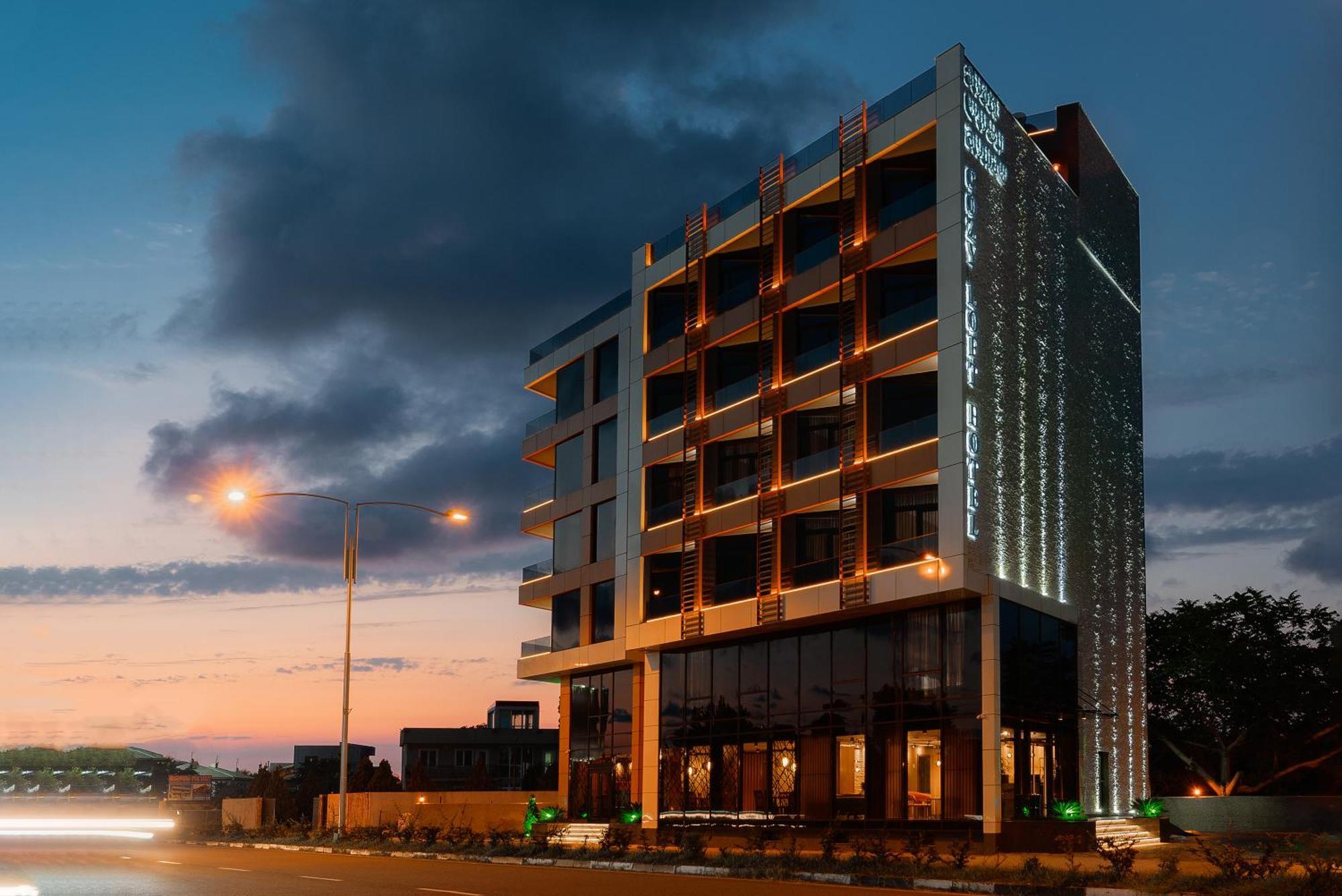 Cozy Loft Hotel Batumi Luaran gambar